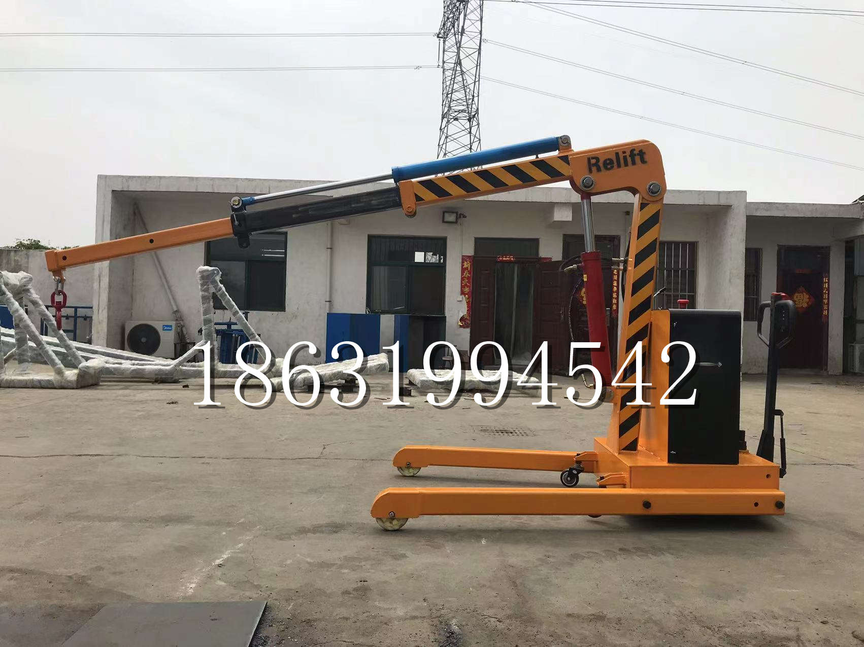 马龙区久征定做3吨三轮随车吊 农用园林绿化移树吊 平板工程用小吊机