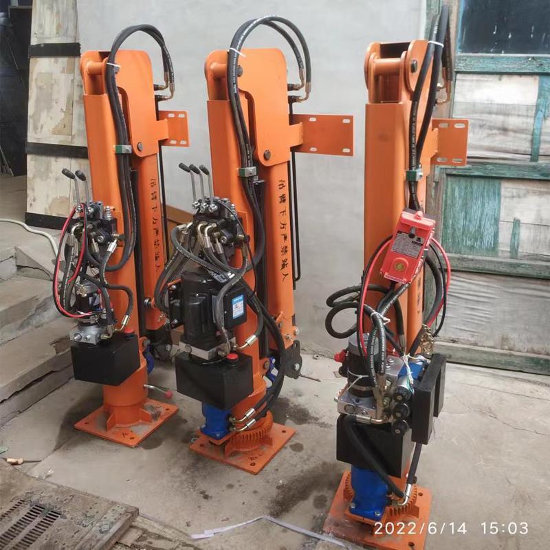 马龙区重汽蓝牌随车吊 3.2吨 国六动力强 液压驱动 农用自卸起重机